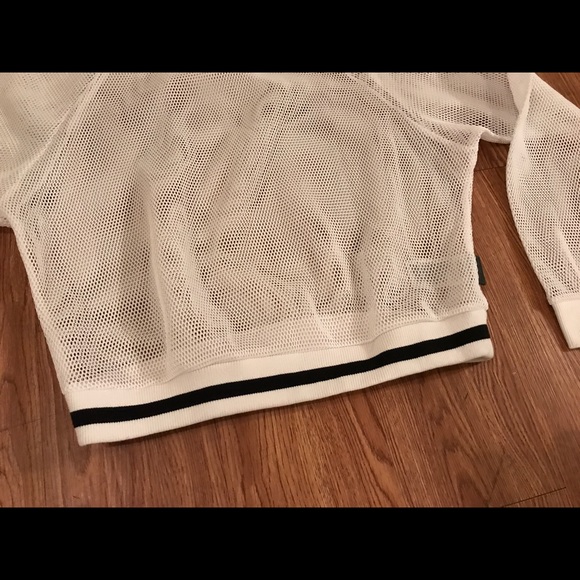 Reebok crewneck sweatshirt top size small - Picture 2 of 5